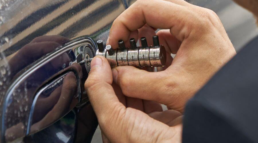 Professional New roof installation in Taylorsville, IN